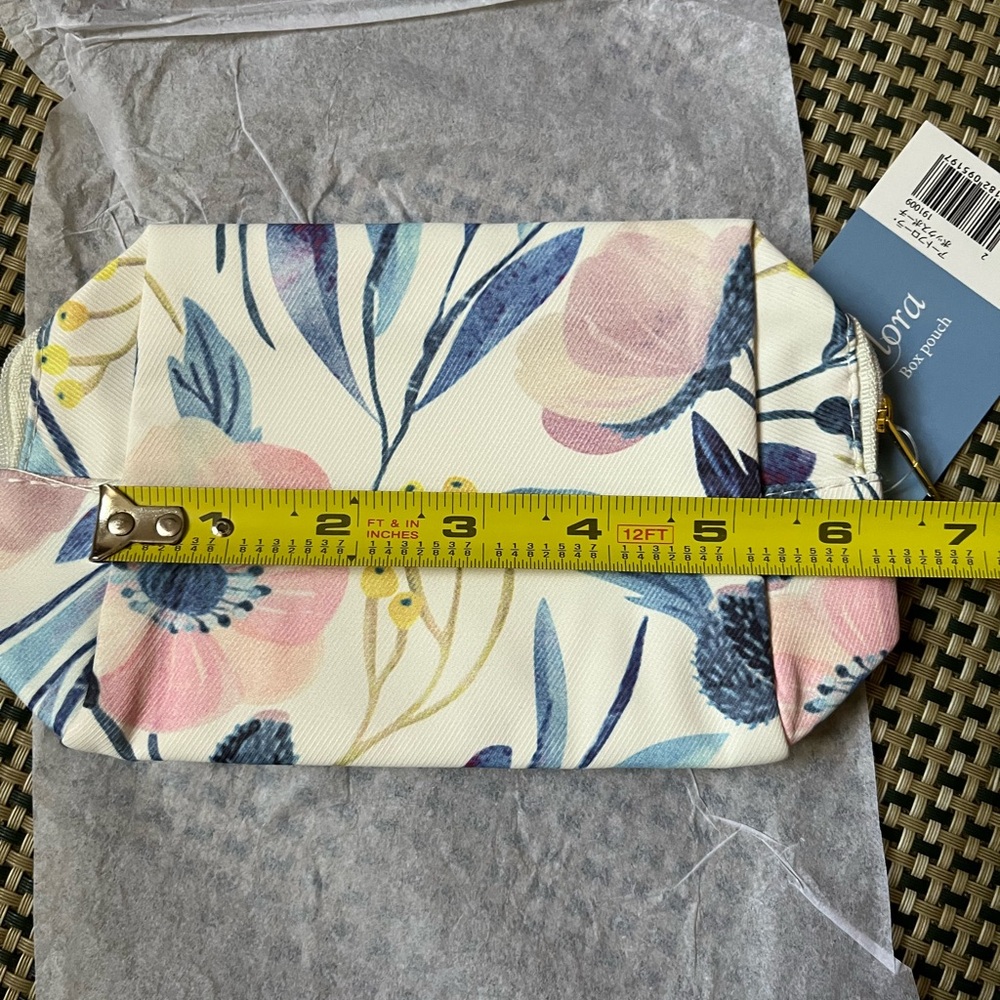 New small pouch